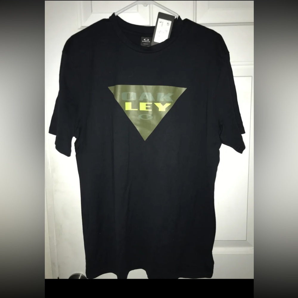 oakley logo ss tee large